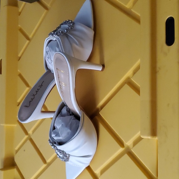Lulu's Pointed toe high heels sandal White Size 7 Brand New ( Ss4 ) - Picture 8 of 8